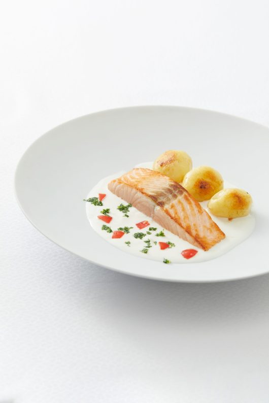 Pavé de saumon au beurre blanc